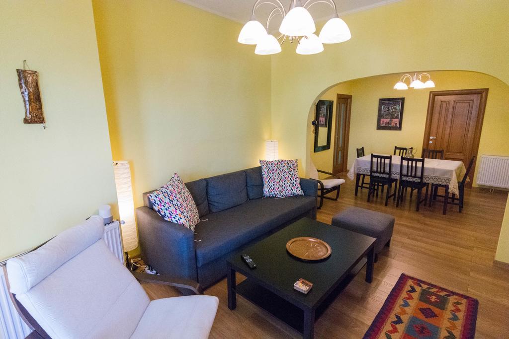 Rooftop Terrace Apartment Bucureşti Ngoại thất bức ảnh